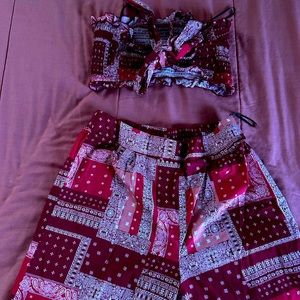 Cute cider 2 piece set, great for the summer!!